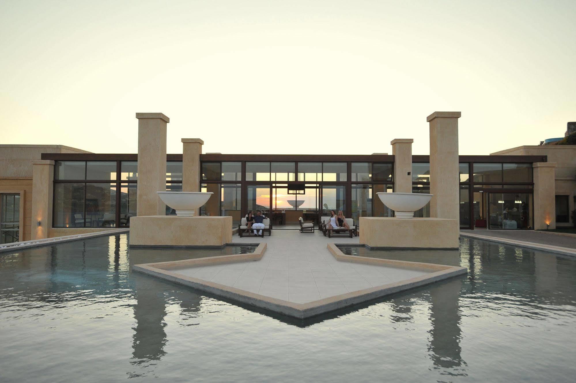 Dann Combeima Hotel 4*